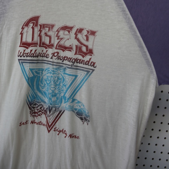 vintage baseball tee - Picture 2 of 2